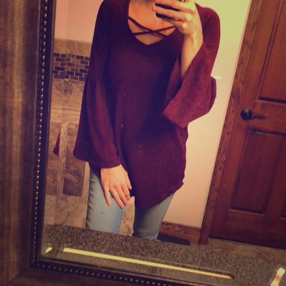 NEW Long Sleeve Sweater Bell Sleeves Criss Cross - Picture 1 of 3